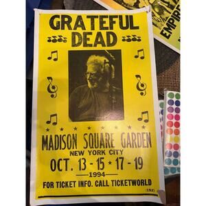 Grateful Dead at Madison Square Garden in October 1994 tour poster number 152